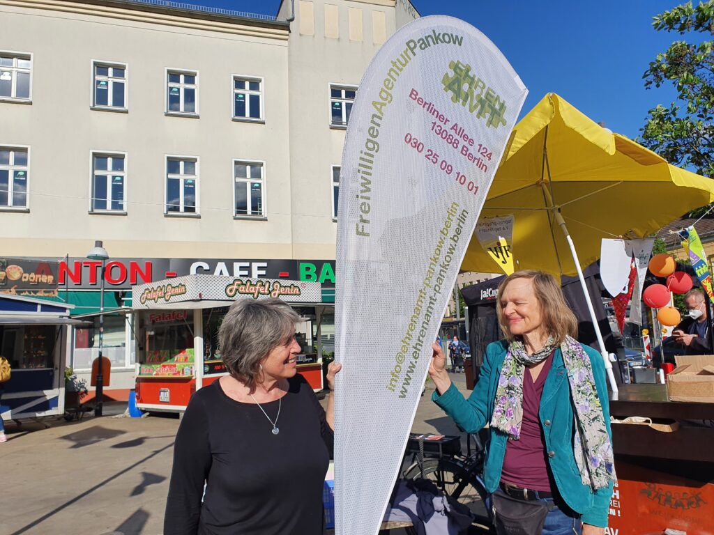 Heidi und Barbara von der FreiwilligenAgentur Pankow. 