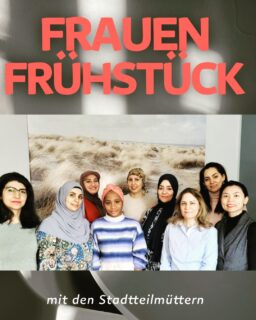 🥙 Frühstück für Frauen mit den Stadtteilmüttern Pankow ☕💜

Lust auf einen gemütlichen Vormittag in netter Gesellschaft? Dann kommt zu unserem Frauenfrühstück ins Stadtteilzentrum Weißensee!

Freut euch auf leckere Köstlichkeiten wie Falafel, Hummus und weitere Spezialitäten. Die Stadtteilmütter sprechen Arabisch und Kurdisch und unterstützen bei Fragen rund um Alltag, Erziehung, Kita, Schule und Integration. Für Kinder gibt es Spielmöglichkeiten.

📅 Freitag, 07.08.2026
🕙 10:00–12:00 Uhr
📍 Stadtteilzentrum Weißensee
🌿 Bei gutem Wetter im Garten, sonst im Gartensaal

✨ Kostenlos & ohne Anmeldung – einfach vorbeikommen!

Weitere Termine:
📅 04.09. | 09.10. | 06.11.2026
🕙 jeweils von 10:00–12:00 Uhr

Wir freuen uns auf einen schönen Vormittag mit euch! 💜

#StadtteilzentrumWeißensee #Stadtteilmütter #Frauenfrühstück #Weißensee #Pankow #Nachbarschaft #Integration #Gemeinsam #kostenlos